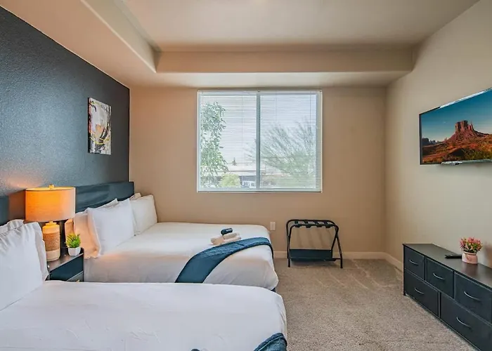 Group-friendly With Pool Gym Parking Wd Balcony Apartment Tempe