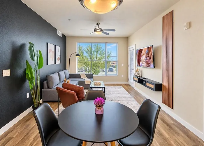Group-friendly With Pool Gym Parking Wd Balcony Apartment Tempe