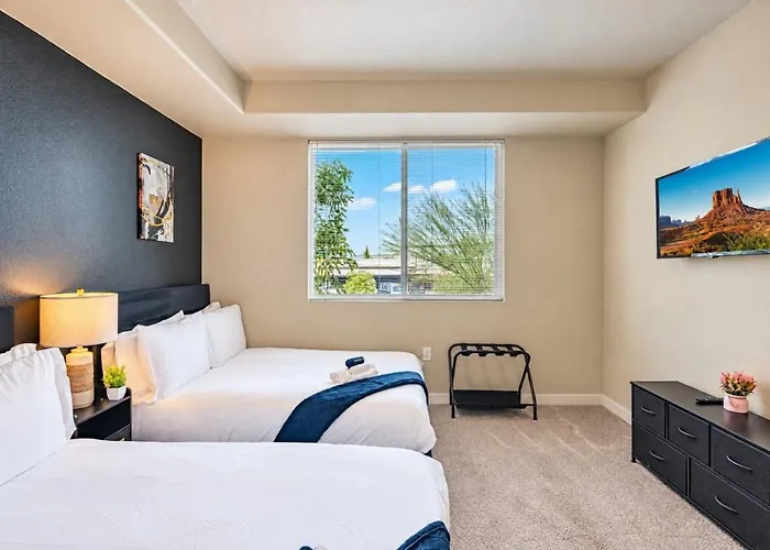 Apartment Group-friendly With Pool Gym Parking Wd Balcony Tempe